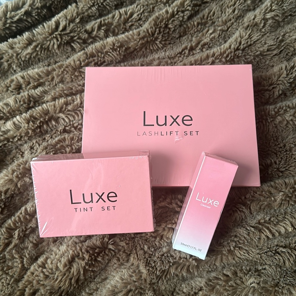 Brand New Sealed Luxe Lash Lift Set, Tint Set, Cleanser 50ml